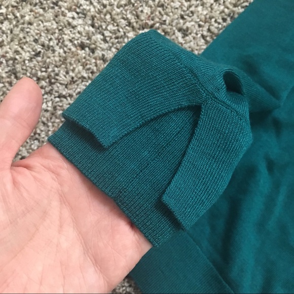 Lightweight Washable Merino Wool Sweater - Picture 3 of 4